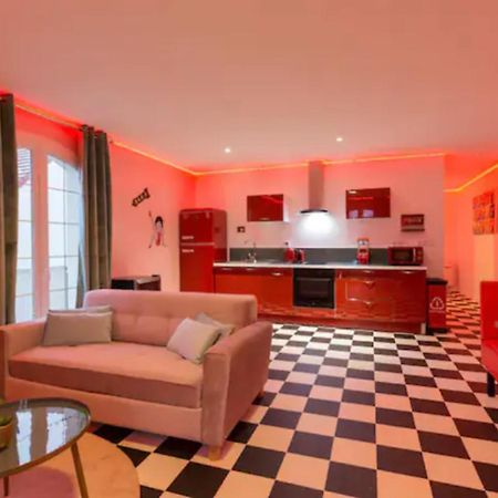 Suite Marilyn Monroe - 7P avec Jacuzzi Privé Montry Esterno foto