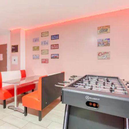 Suite Marilyn Monroe - 7P avec Jacuzzi Privé Montry Esterno foto