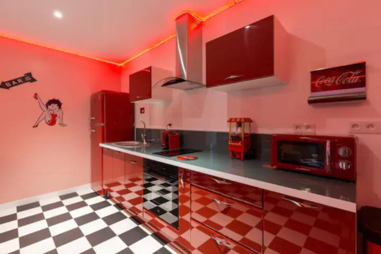 Suite Marilyn Monroe - 7P avec Jacuzzi Privé Montry Esterno foto