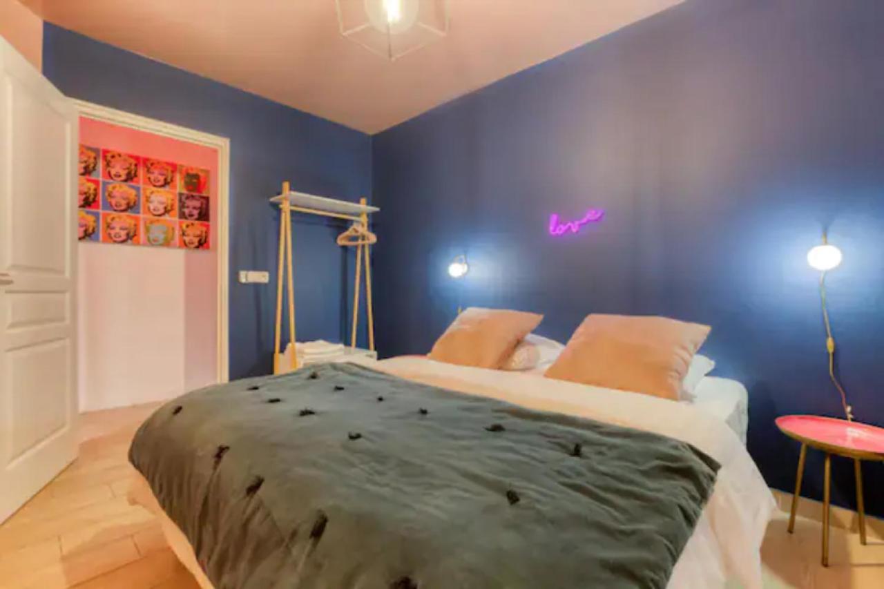 Suite Marilyn Monroe - 7P avec Jacuzzi Privé Montry Esterno foto