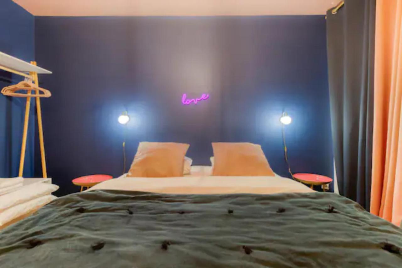 Suite Marilyn Monroe - 7P avec Jacuzzi Privé Montry Esterno foto